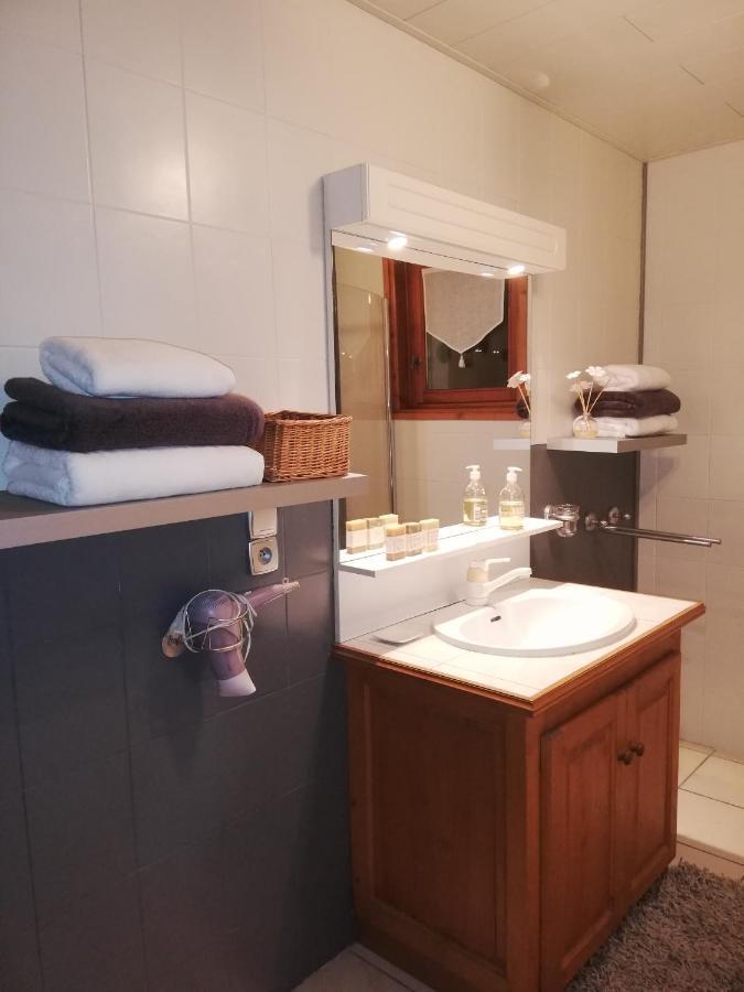 Chambres En Chalet Petit Dejeuner Inclus La Cote d'Arbroz 외부 사진